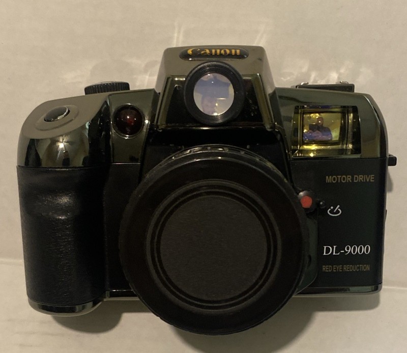 Vintage Canon DL9000 35mm Film Camera Motor Drive Point & Shoot w/case