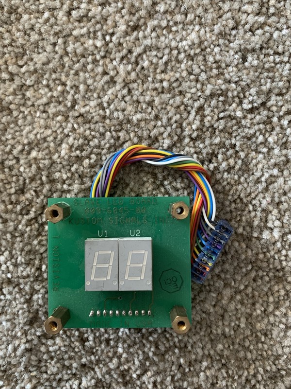 SLAVE LED BOARD 009-6045-00 KUSTOM SIGNALS INC. See Pics