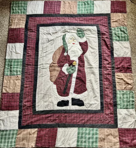 Christmas Lap Wall Throw Handmade Santa Delivering Gifts Quilt
