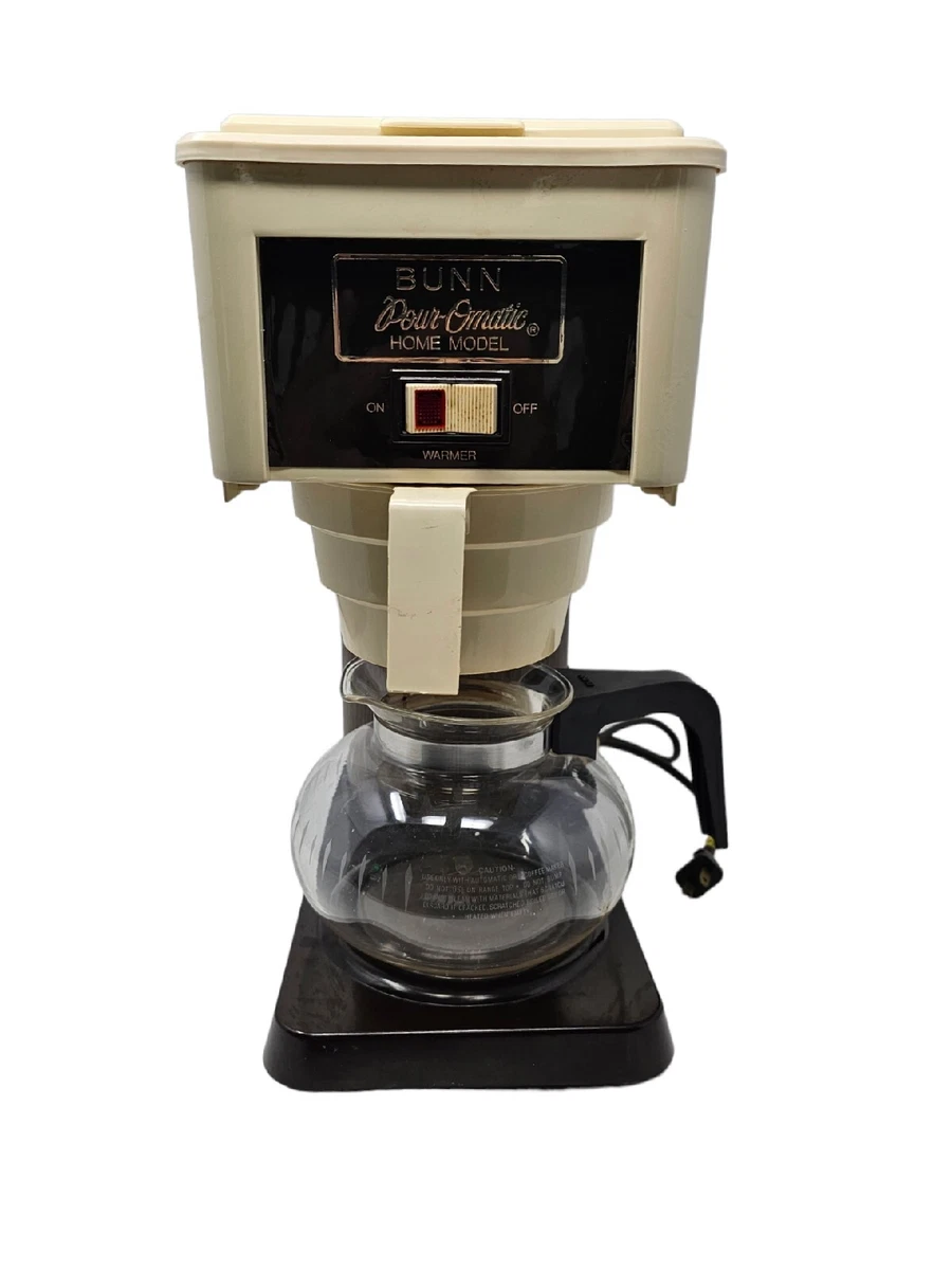 Bunn Pour-Omatic Vintage Coffeemaker Home Model With Coffee Pot