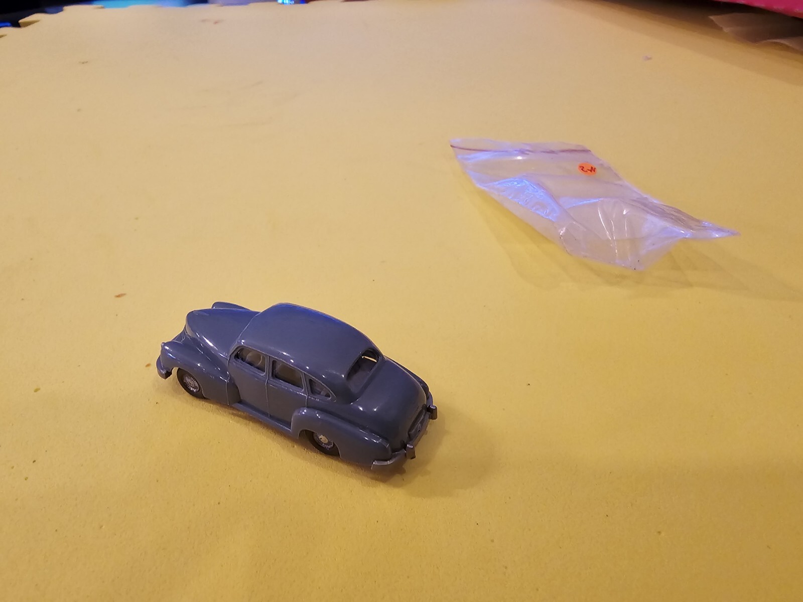 Picture 4 of 6