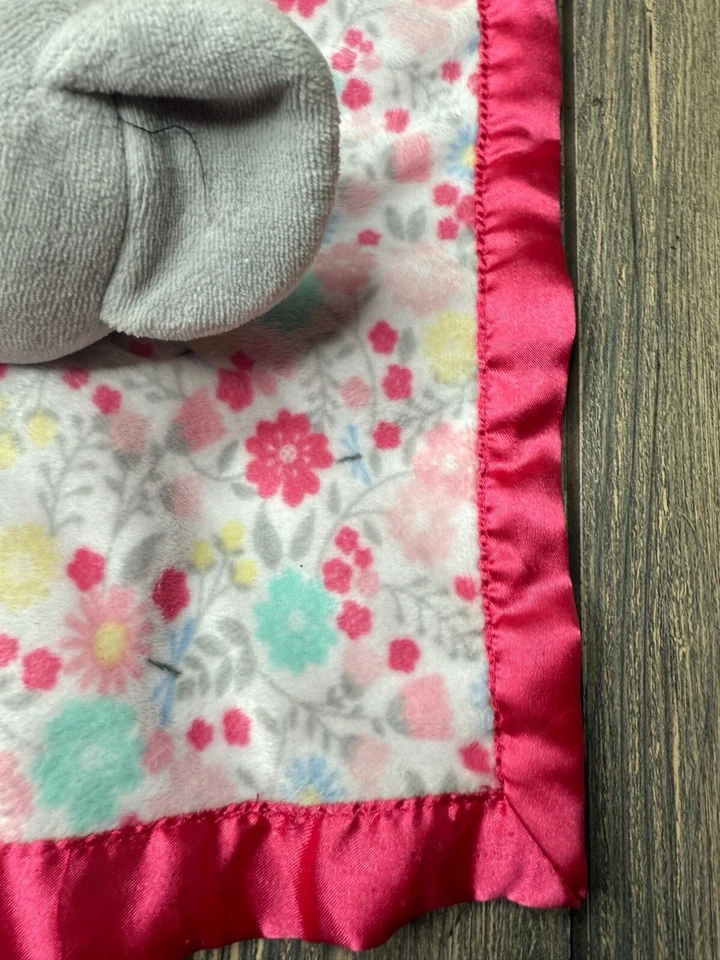 Manta de seguridad de felpa elefante satinado rosa Walmart Parents Choice Lovey Foto 4 de 4
