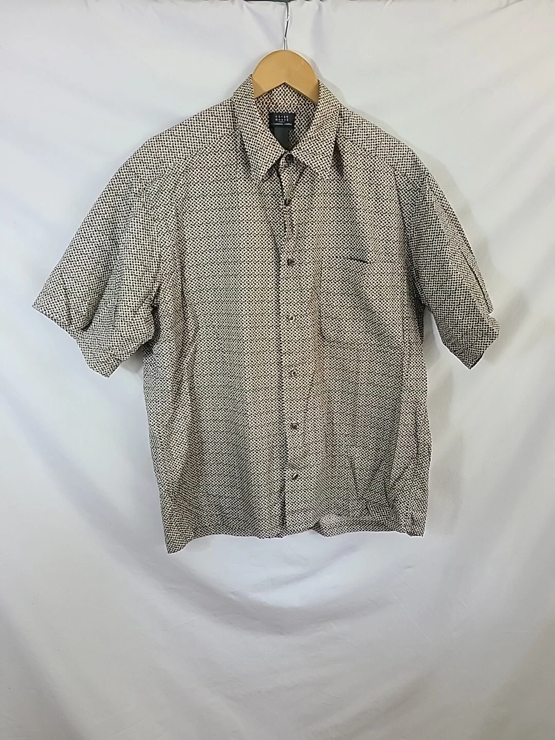 Crazy Horse Mens Hawaiian Shirt L Beige Black diamond Button Up Short Sleeve
