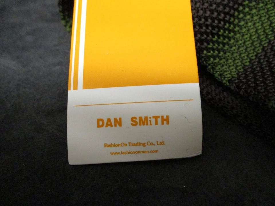 TOTALMENTE NUEVO Dan Smith Tejido Microfibra 2" Corbata Pajarita Combo Marrón Verde Rayas Foto 2 de 3