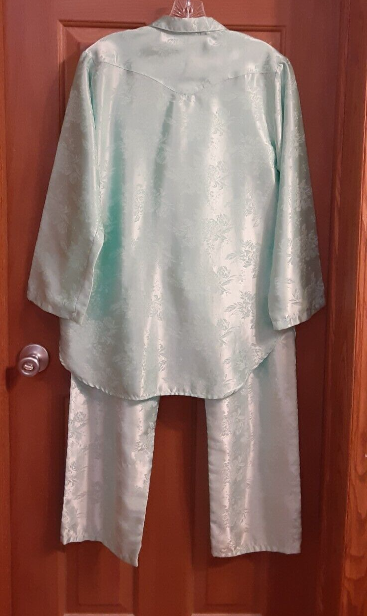 Picture 3 of 6