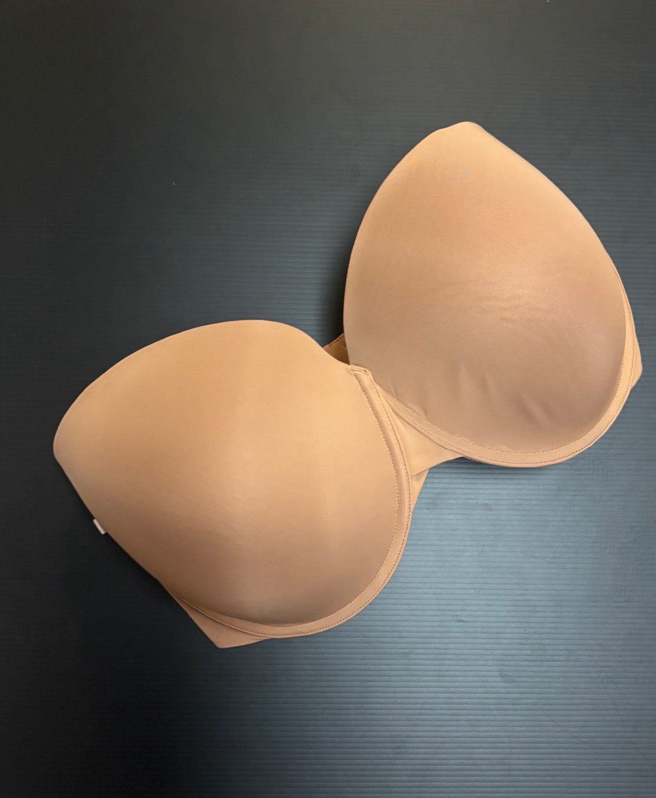 Harper Wilde Everyday Strapless Under Wire Bra Beige Size 42DDD New