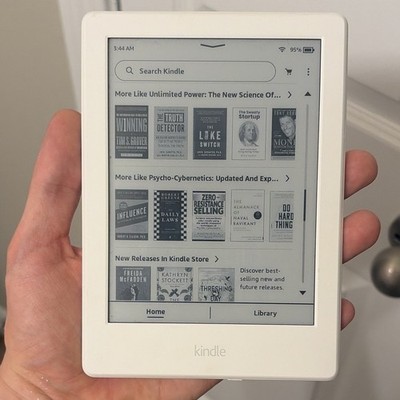 Amazon Kindle 8th gen 6in eBook Reader 4GB Wi Fi White E Paper SY69JL
