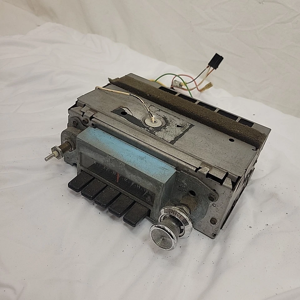 Pontiac GTO Grand Prix 1969-1972 Lemans Tempest AM Delco Radio 7307302 sin probar Foto 3 de 4