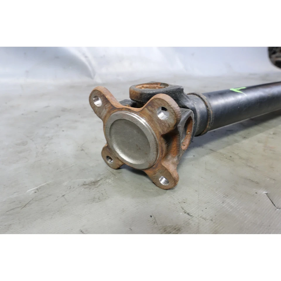 BMW Serie 5 Serie 6 2010-2018 xDrive hélice delantera eje de transmisión F10 F01 OEM Foto 2 de 4