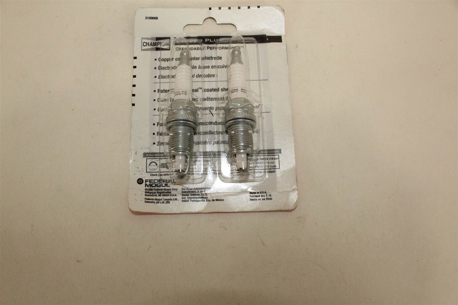 Champion Spark Plugs RC12LYC 412 RC14E5 5018 Pack of 2