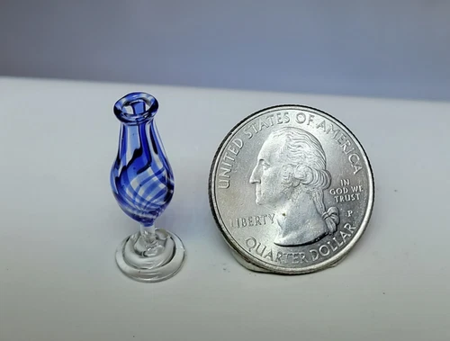 Vintage Dollhouse Miniature Murano Style Glass Vase 1:12