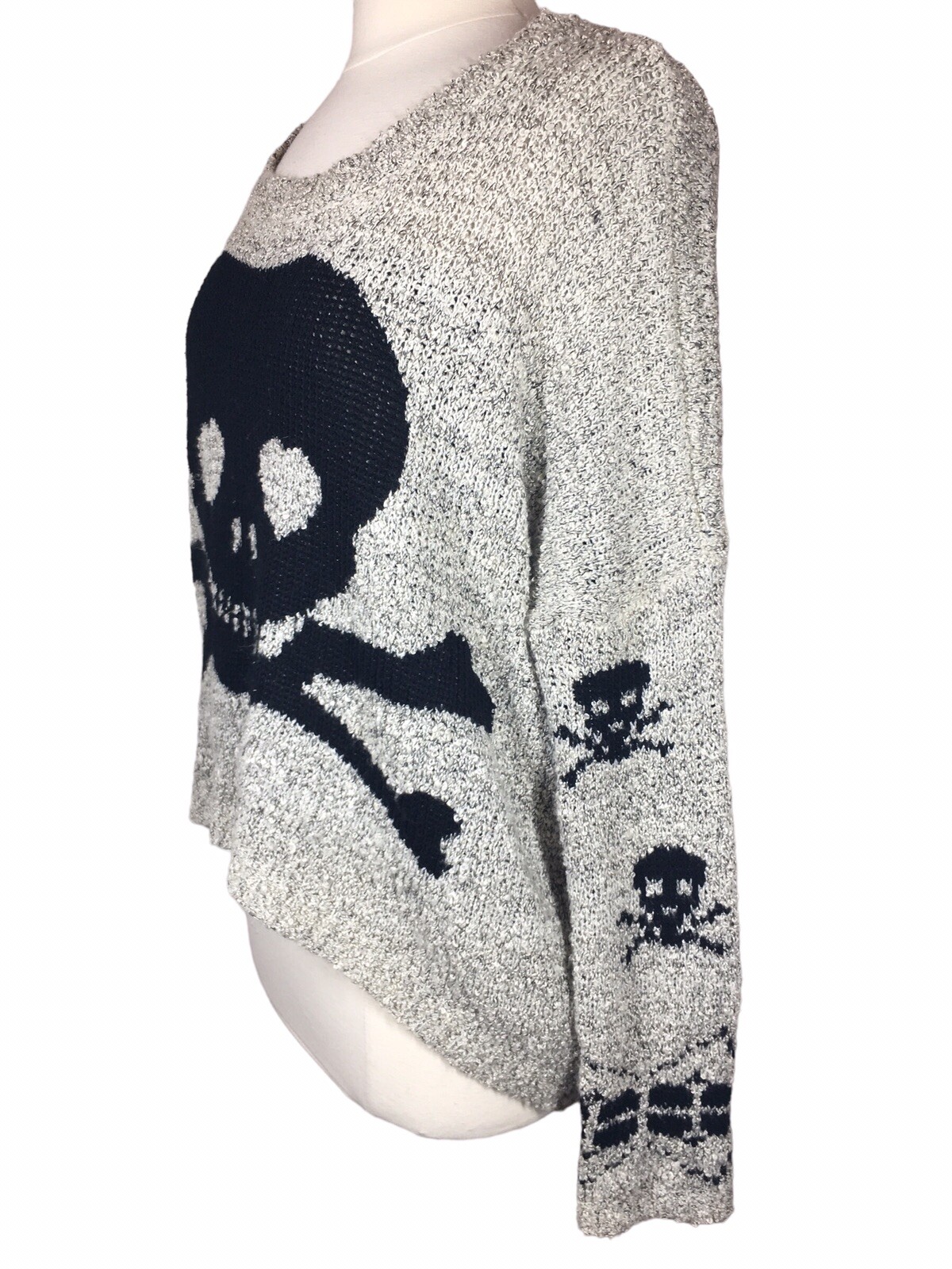 M. Frederic Black Skull Crossbones Pattern Knit C… - image 2