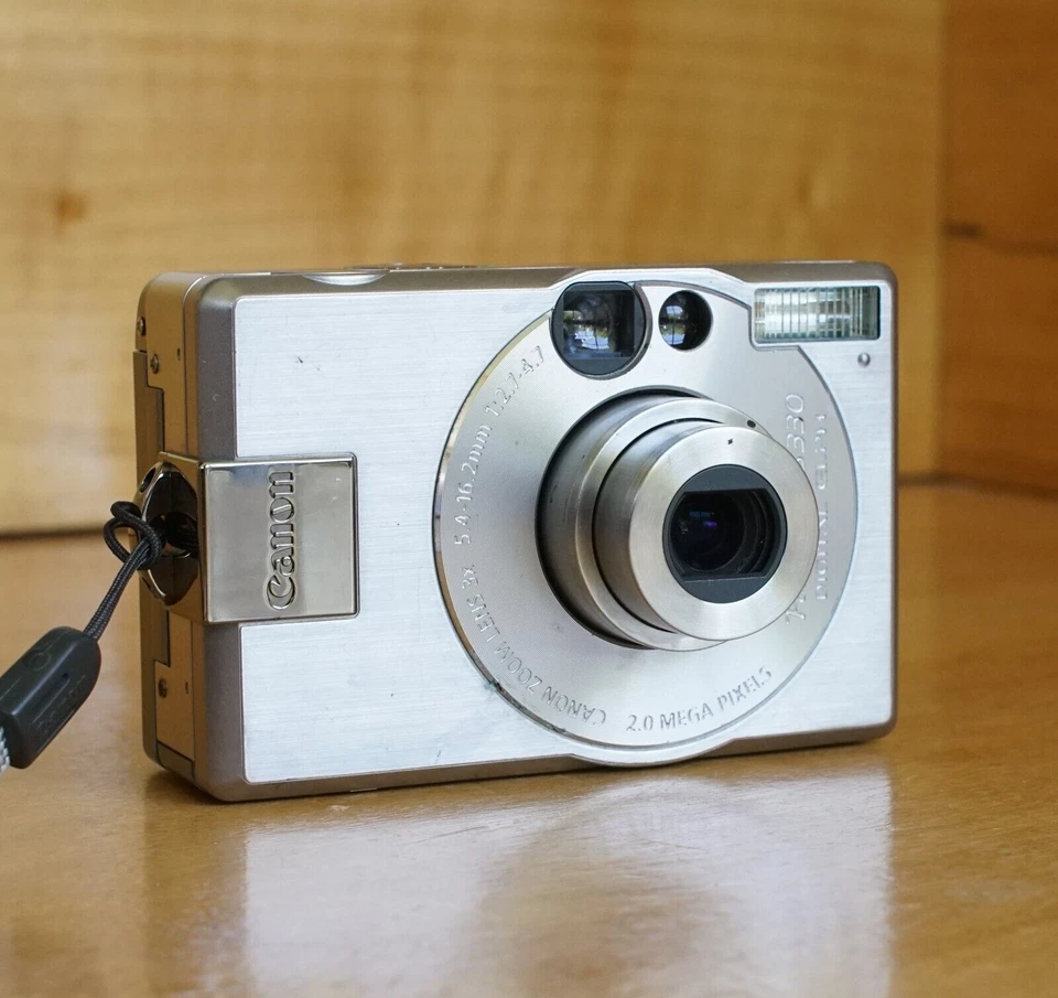 Canon Powershot Digital Elph S330 2MP 3x Zoom Tested Working w/ Underwater Case - image 3 of 4