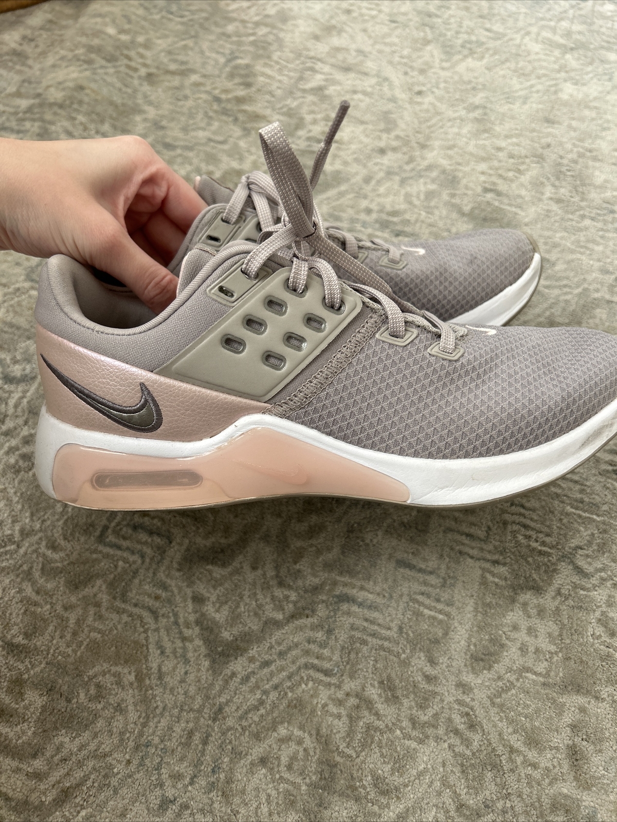 Nike shoes women