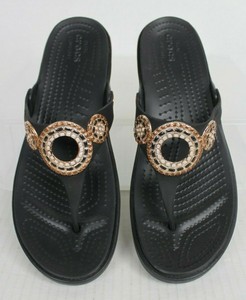 black and gold crocs
