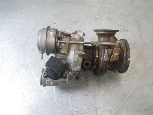 Turbolader für BMW 7er F01 F02 F03 4,4 V8 750i N63B44A N63 7576985