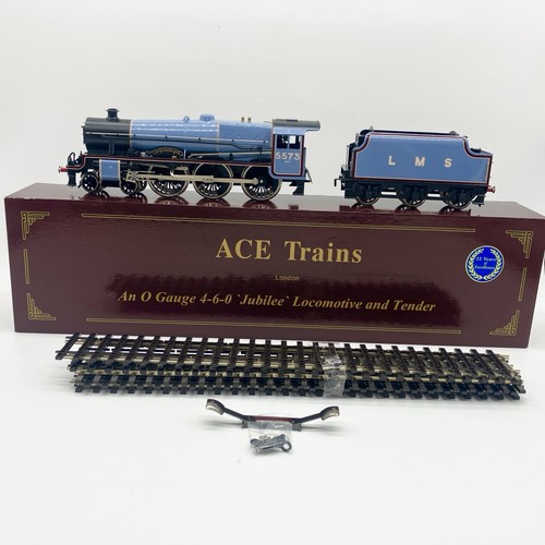 ACE Trains Jubilee Newfoundland 5573 LMS Gloss Blue 4-6-0 Loco Tender Great Cond | Zustand: Used