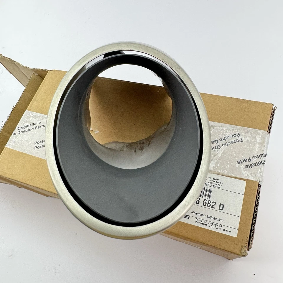 2015-2024 Porsche Macan - Punta de tubo de escape exterior derecho 95B253682D OEM Foto 3 de 4