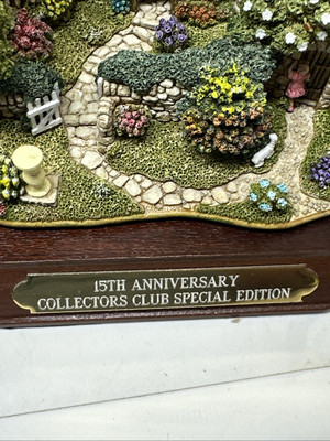 The Enchanted Garden Lilliput Lane 15th Anniversary Collectors