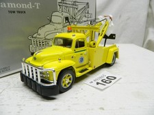 1st Gear 1:34 1955 Diamond T Tow Truck NY State Thruway 19-1903