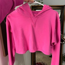 Pink lululemon cropped hoodie