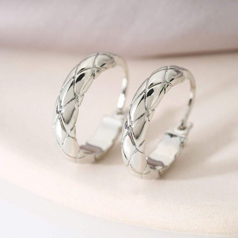 Women's Smooth Rhombus Grid Ear BuckleFashionable Earrings Copper Jewelry Gift
