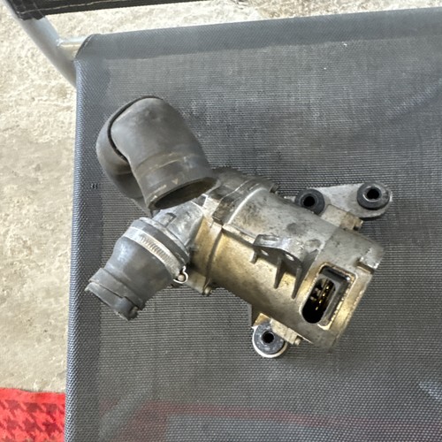 Kühlmittelpumpe BMW E81 E82 E90 E92  N43 Elektrische Wasserpumpe 7586928