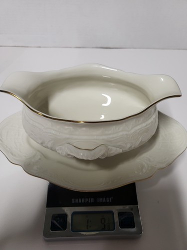 MINT Rosenthal Germany Gold Band Sanssouci Ivory Gravy Boat Attached Underplate - Picture 22 of 22