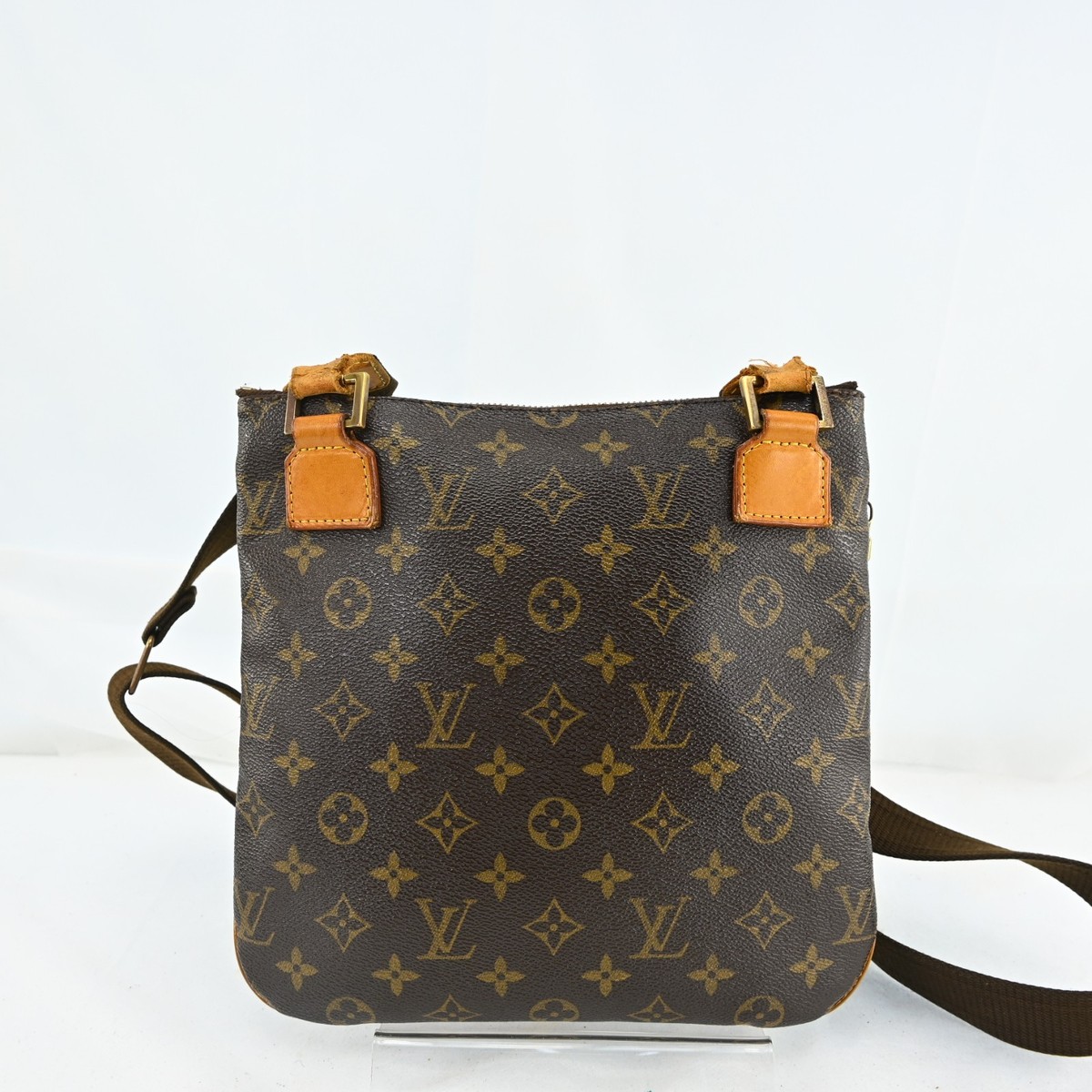 JUNK LOUIS VUITTON Monogram Pochette Bosphore Le M40044 Shoulder