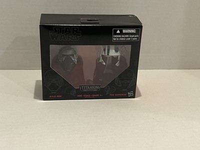 Star Wars The Black Series Titanium Series #01, Kylo Ren, Poe Dameron Helmets