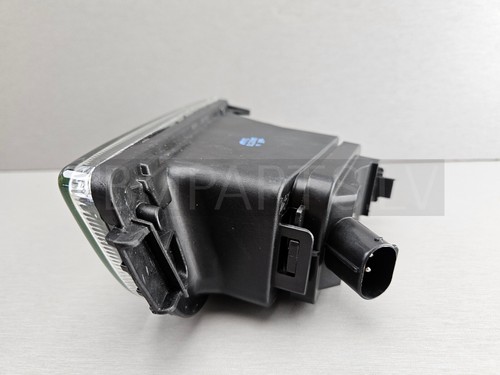 NEW GENUINE TYC BMW 7 SER E38 FOG LIGHTS FRONT LEFT 8352023 - Picture 6 of 12