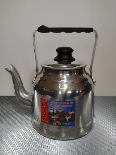 Vintage Aluminum Aluminios Teapot Kettle MTA Brazil 1.5 Litres