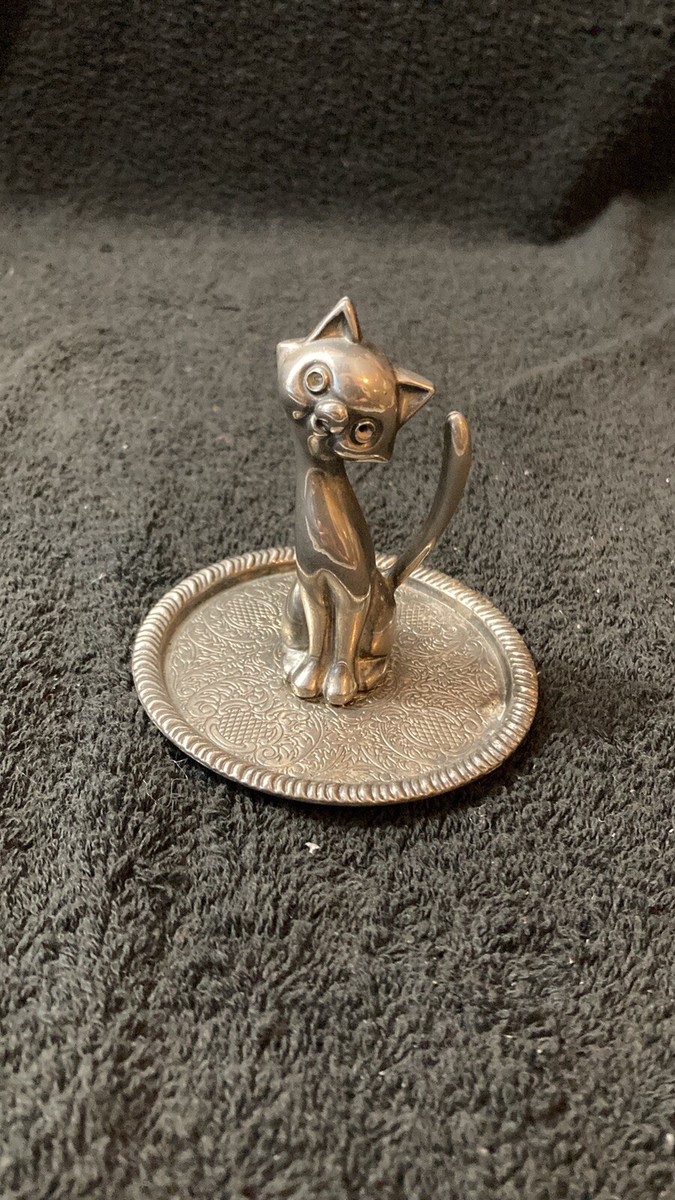 International Silver Co. Cat EP Zinc Alloy Silver Ring Holder