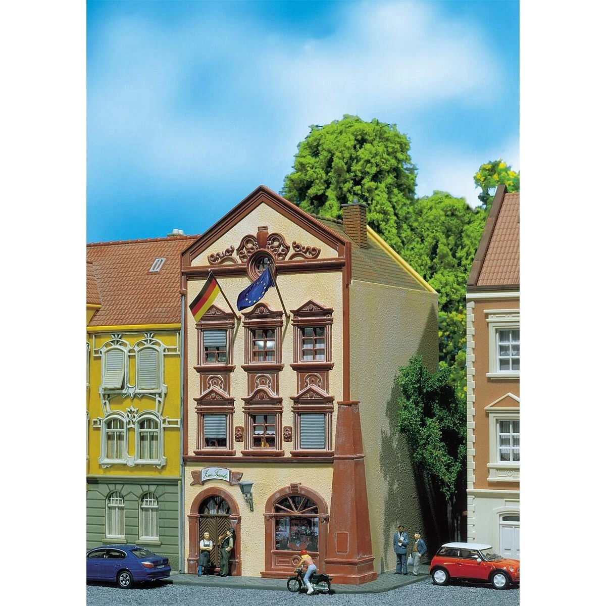 Bild 1 von 3