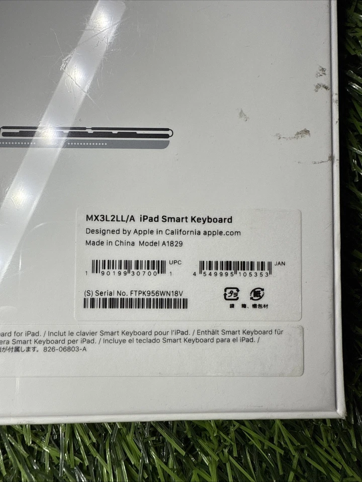 Apple MX3L2LL/A -MPTL2LL/A Smart Keyboard Folio/Case - Black A1829 SEALED - Image 4 of 4