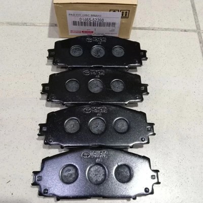 GENUINE TOYOTA OEM 2007 - 2014 Toyota Yaris Front Brake Pad Kit / 04465-52260