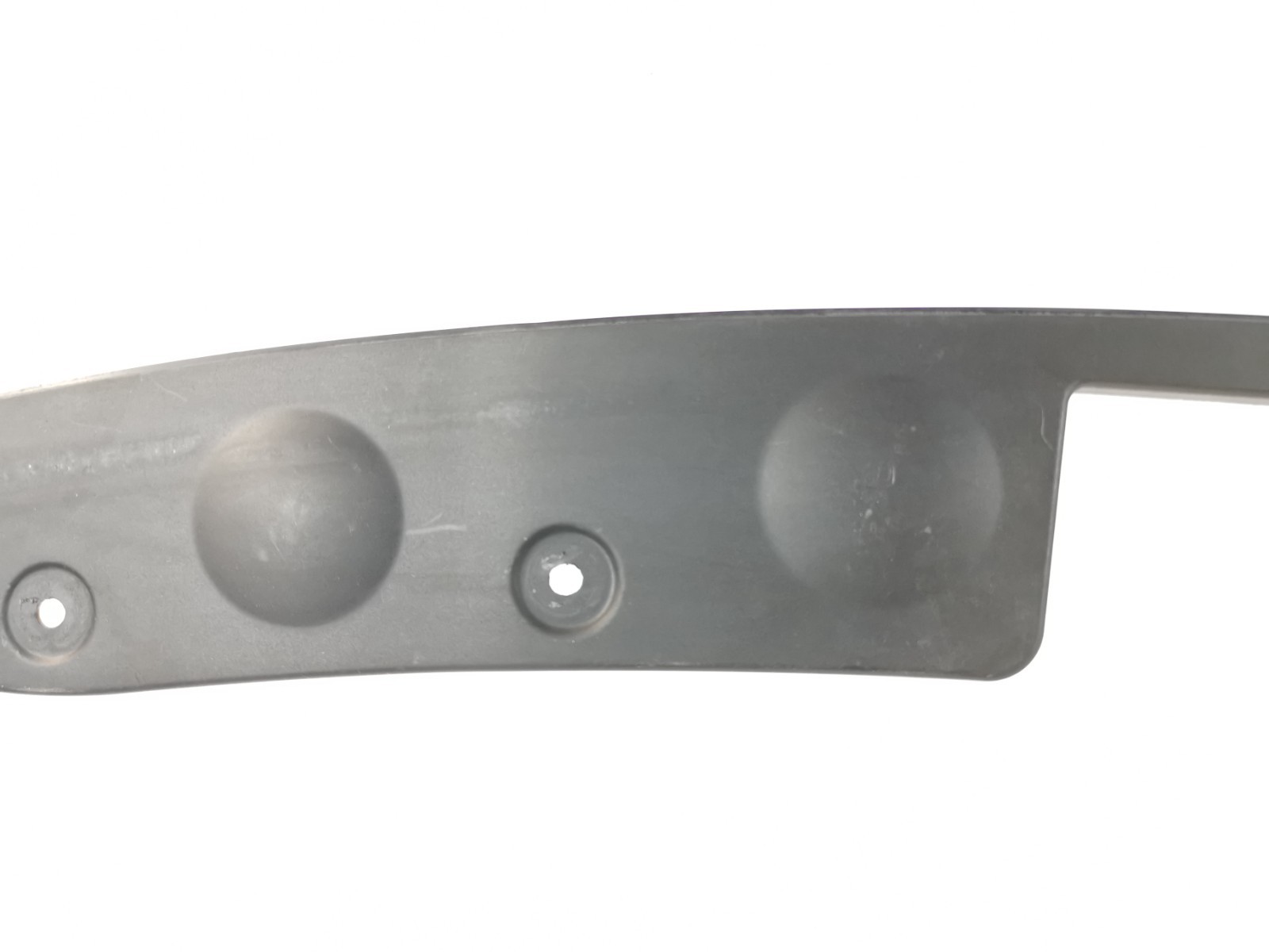 Maserati Ghibli S 3.0L AWD 2018 Upper Support Bracket Plate Trim 670010774 OEM
