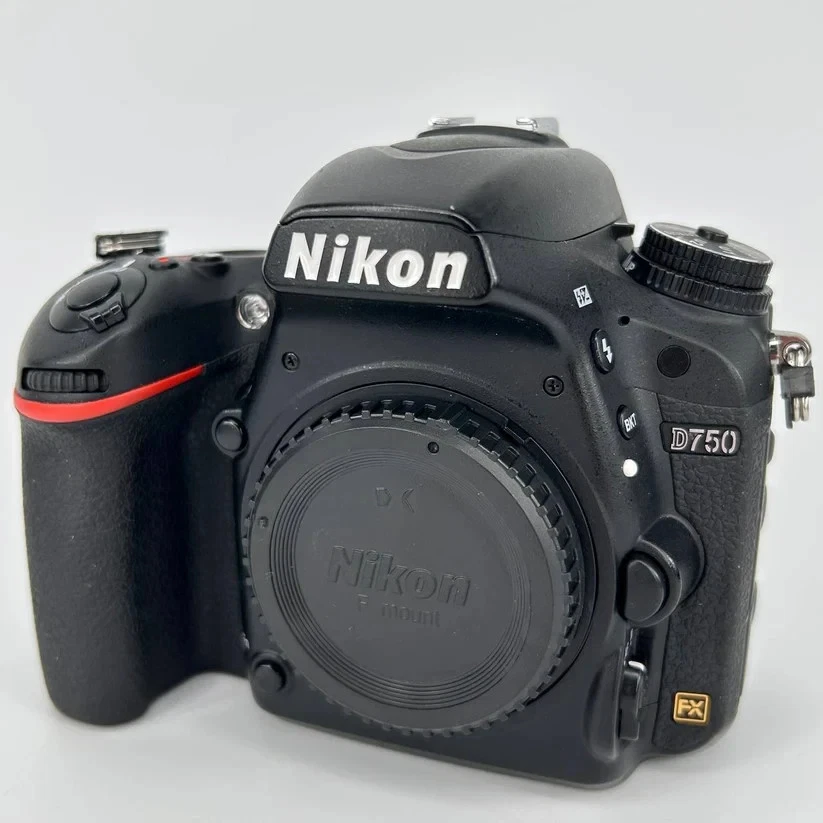 Nikon D750, foto 1 di 5