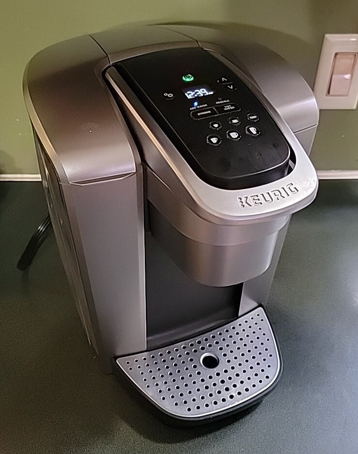 Keurig KElite K90 Single Serve KCup Pod Coffee Maker/Brushed Silver