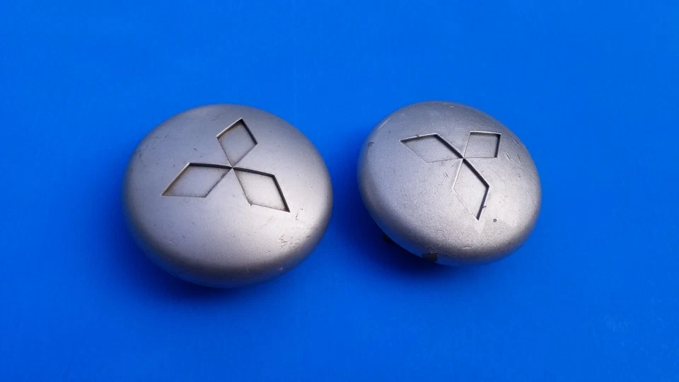 1991-1993 MITSUBISHI 3000GT (1) TAPACUBOS TAPACUBOS CUBIERTA CENTRAL FABRICANTE DE EQUIPOS ORIGINALES A29 Foto 4 de 4