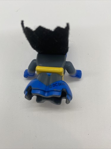 BATMAN DC SUPER HERO Replacement 2" MINI FIGURE w/ Cape Fisher Price Trio figure - Picture 6 of 7