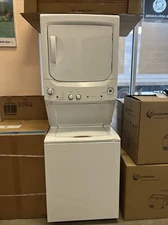 GE Spacemaker 27" Gas Laundry Center with Auto-Load Sensing - GUD27GSSMWW