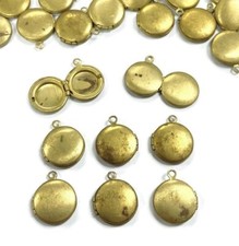 6 VINTAGE PATINA AGED BRASS ROUND 13mm. SMOOT...