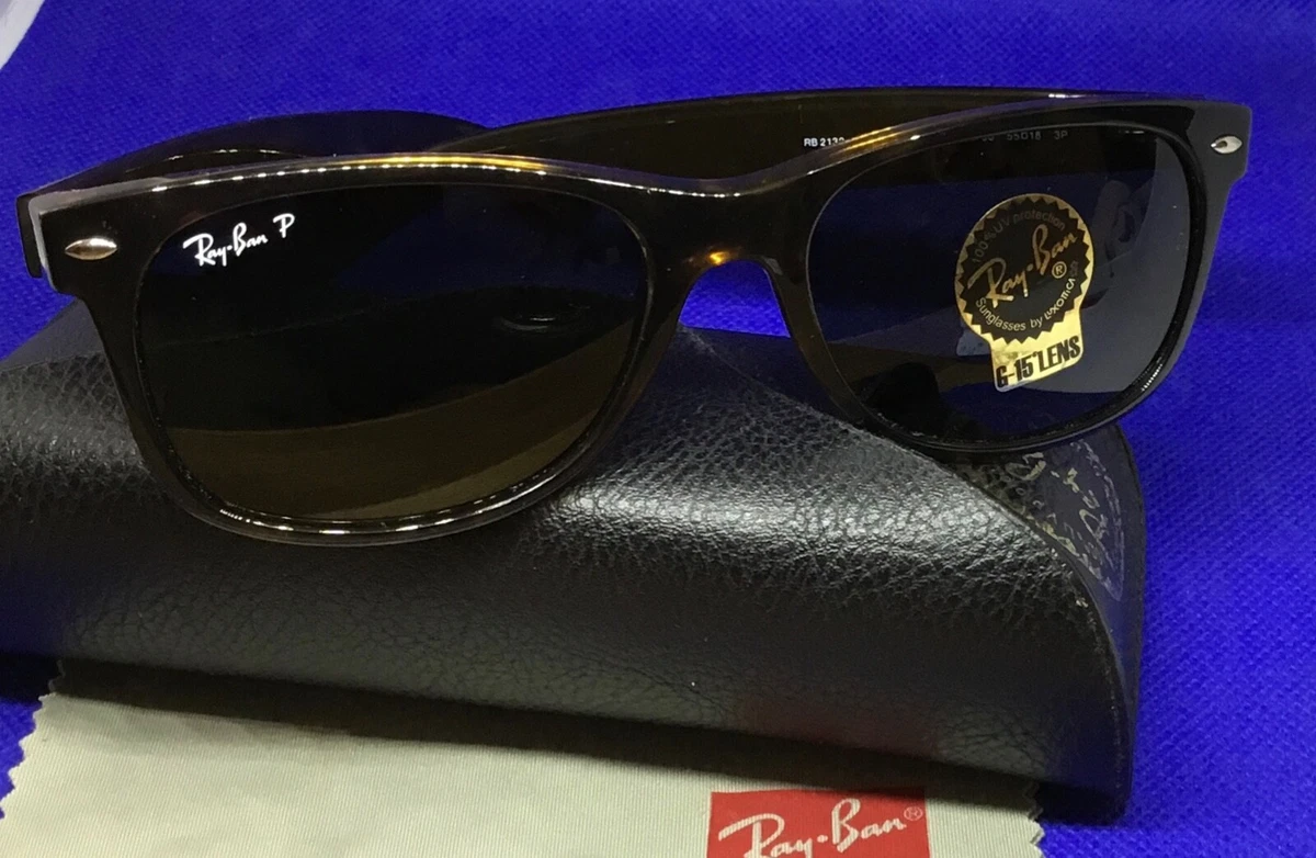 Black Wayfarer sunglasses