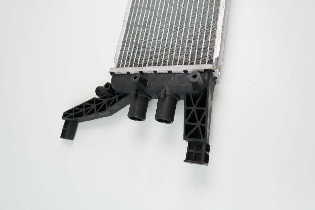 Maserati Ghibli Quattroporte Levante secondary coolant radiator #1014