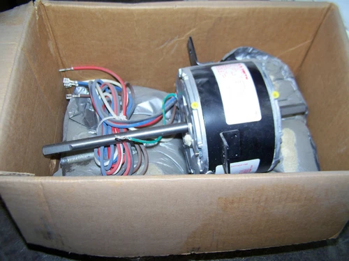 A.O. SMITH 513 FAN MOTOR VARIABLE HP 1040 RPM 1-PH HE3E150N'