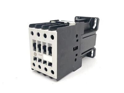 General Electric CL03D301M Contactor - Bild 1 von 4