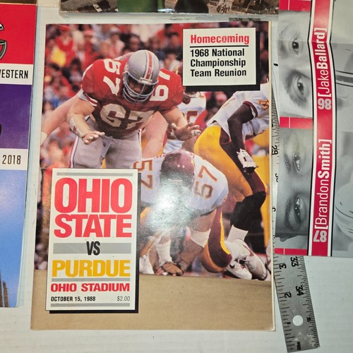 Lot-Ohio State buckeyes magazines and programs rose bowl , championships etc - Picture 4 of 6