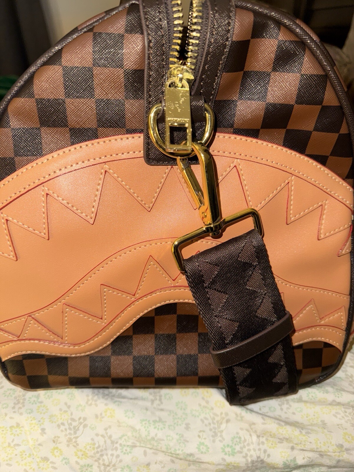 SprayGround Duffle Bag Limited Edition New Open to show image 3