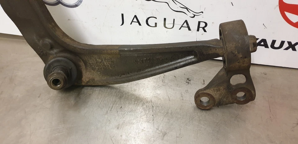 MG6 2016 1.9 DTI diésel suspensión delantera inferior izquierda espolón Foto 2 de 4